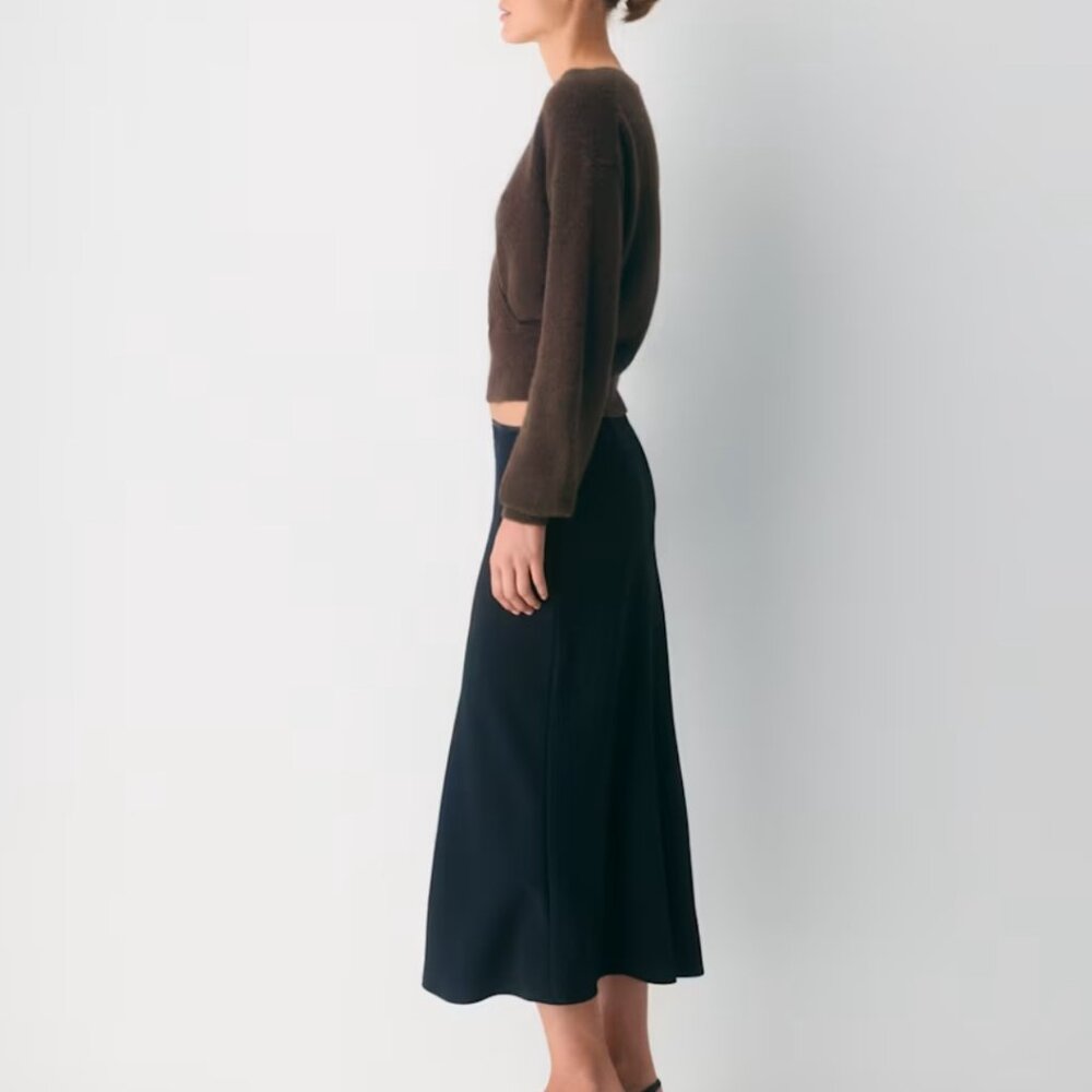 NWT Aritzia DEAR Sweater Rich Mocha Brown L - Picture 3 of 6